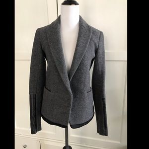 Theory wool, leather cuff notch lapel blazer